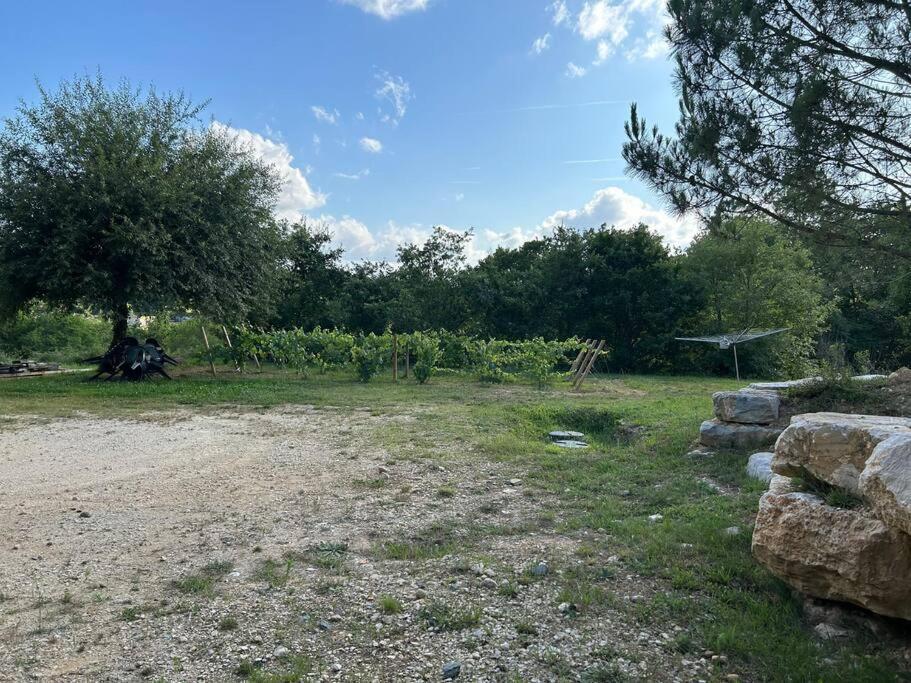 Au Coeur Des Bois Leilighet Saint-Germain-du-Salembre Eksteriør bilde
